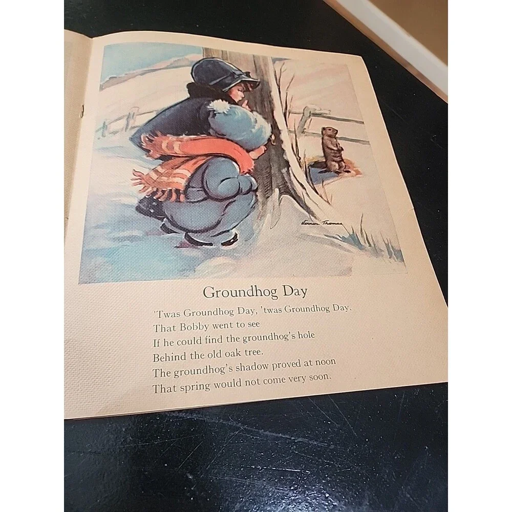 Vintage Nursery Rhymes Samuel Lowe Company Paperback Book 1942